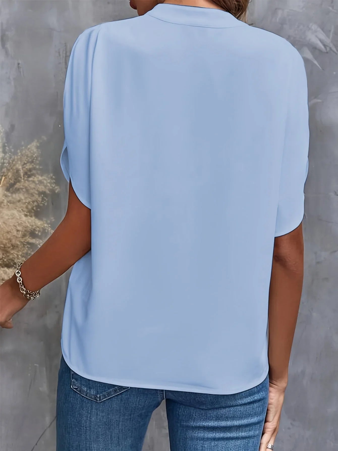 Camicia elegante scollo a V - Tina