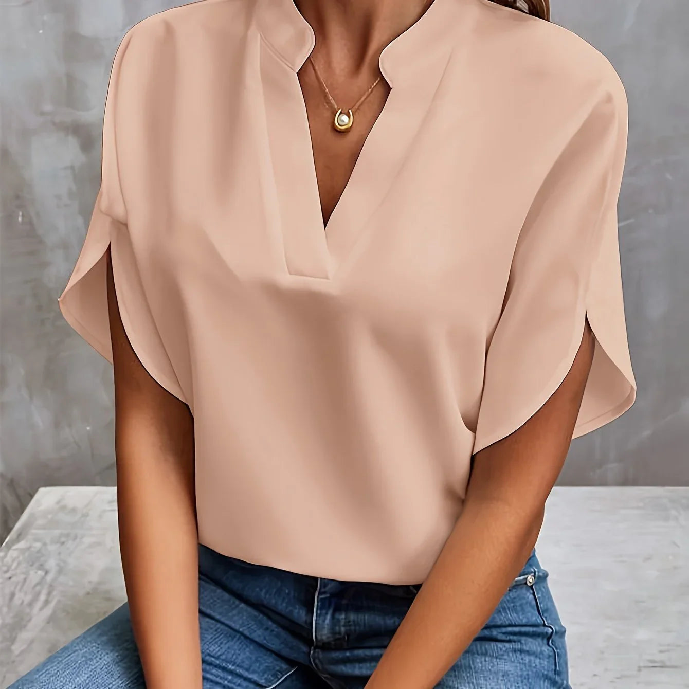 Camicia elegante scollo a V - Tina
